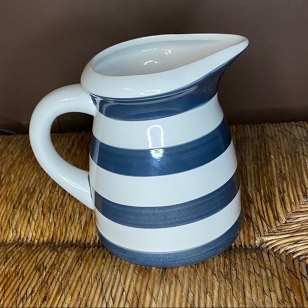 Chefs Made in China Navy White Striped‎ Pitcher
